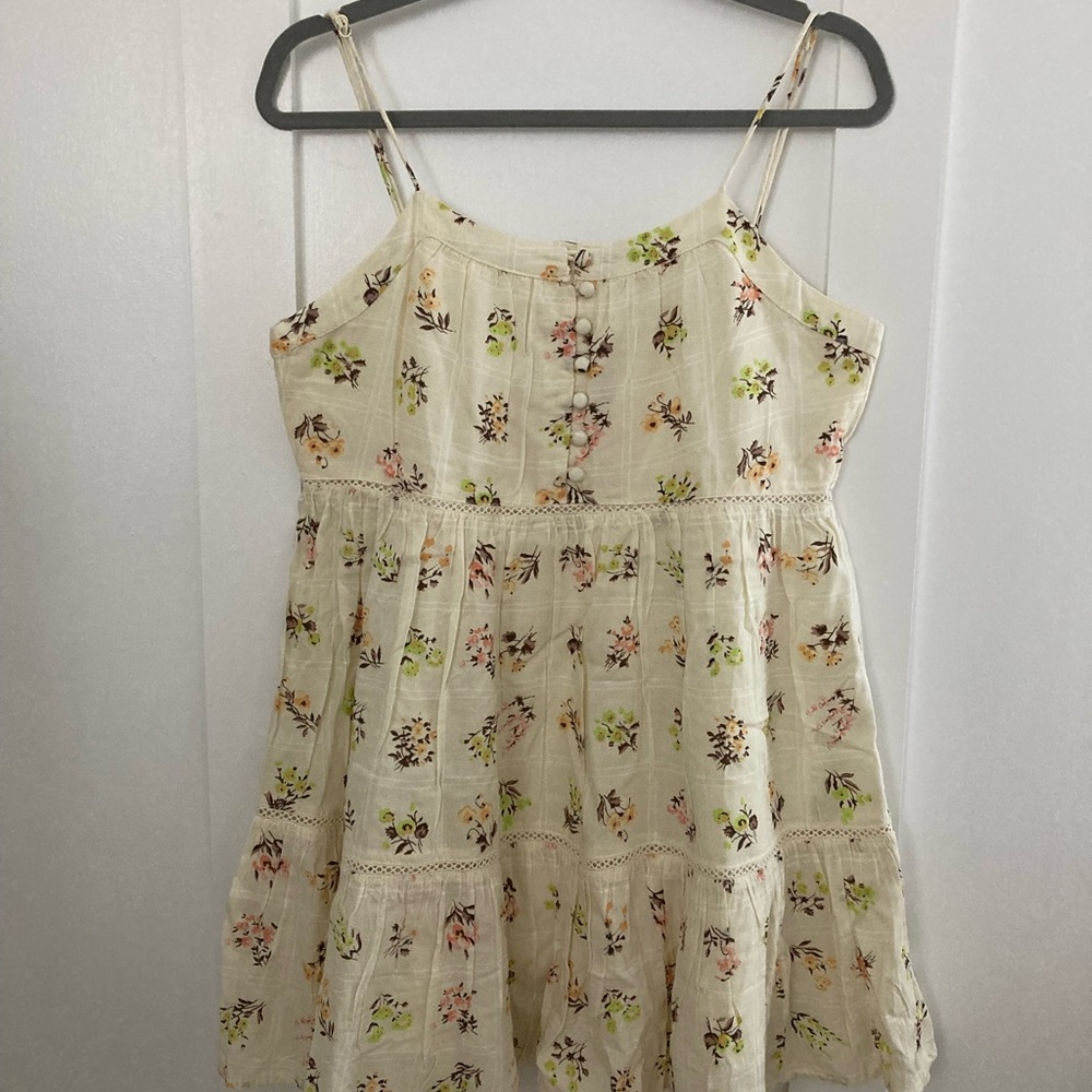 Urban Outfitters Floral Dress in size Medium